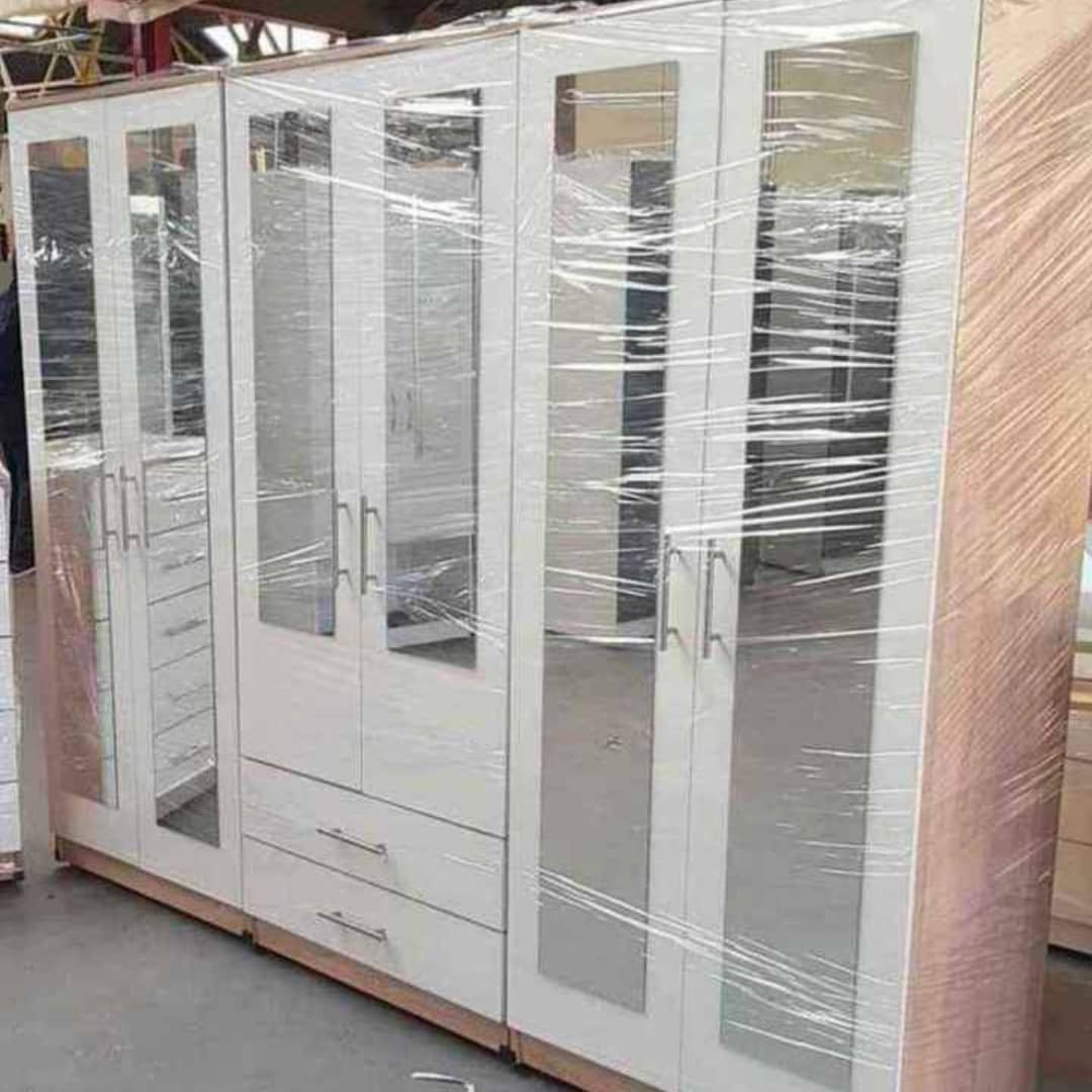 6-door-full-mirrors-in-white-with-oak-trim-brand-new-fully-assembled-huge-storage-wardrobe-closet-for-every-bedroom